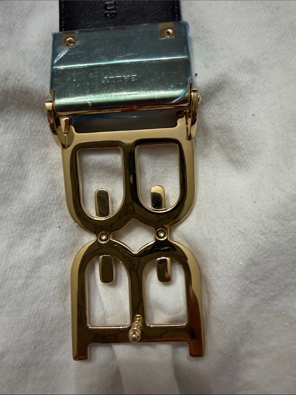 Bally Red Striped Leather Belt with Gold Logo Buckle - Picture 12 of 12